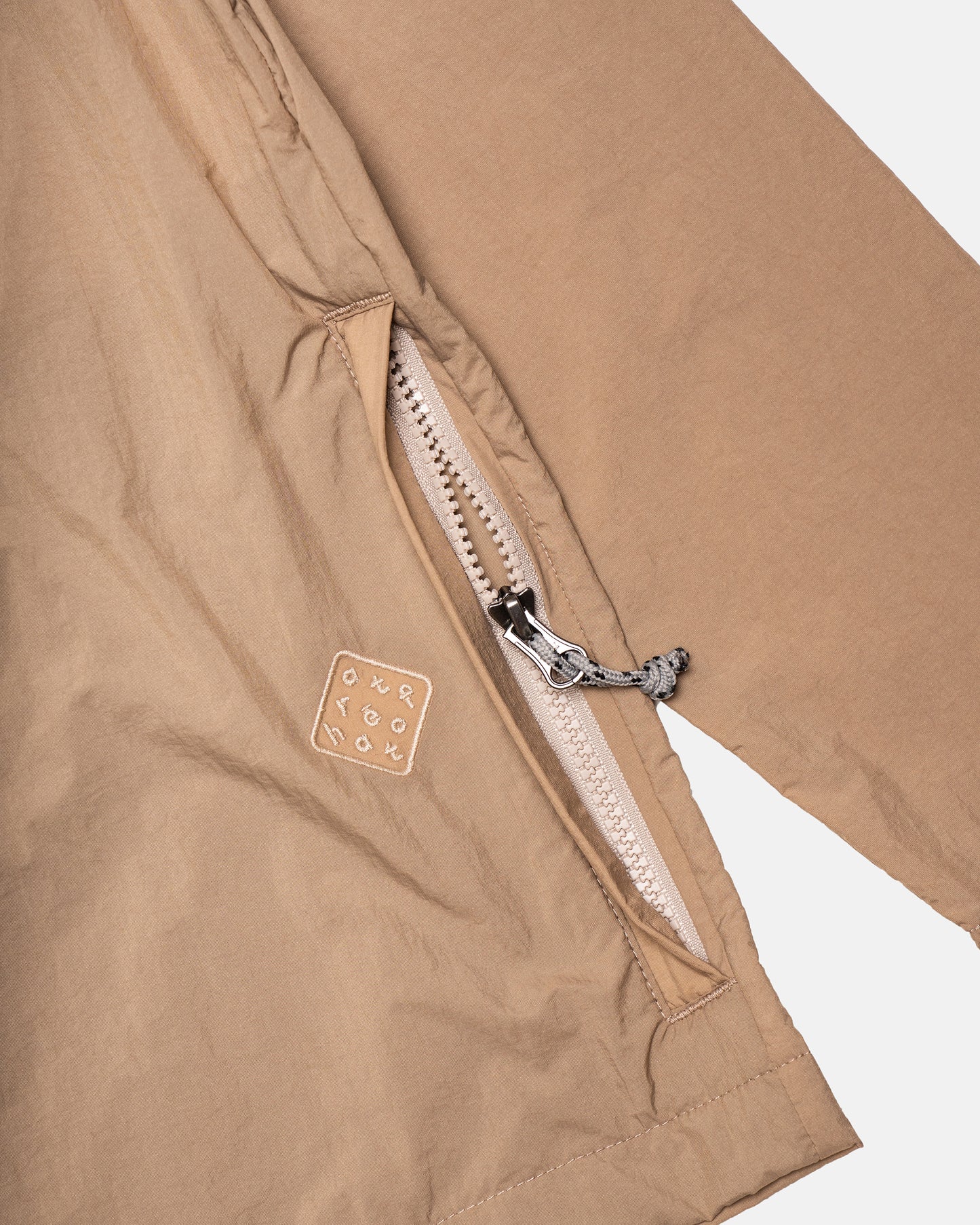 ARU CAMP SHIRT - SAHARA MOCCA