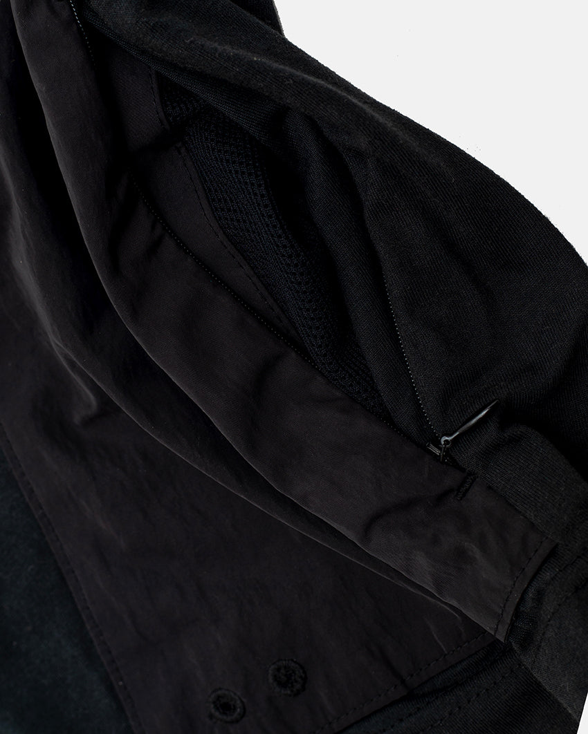 IRIRA UTILITY TEE - BLACK