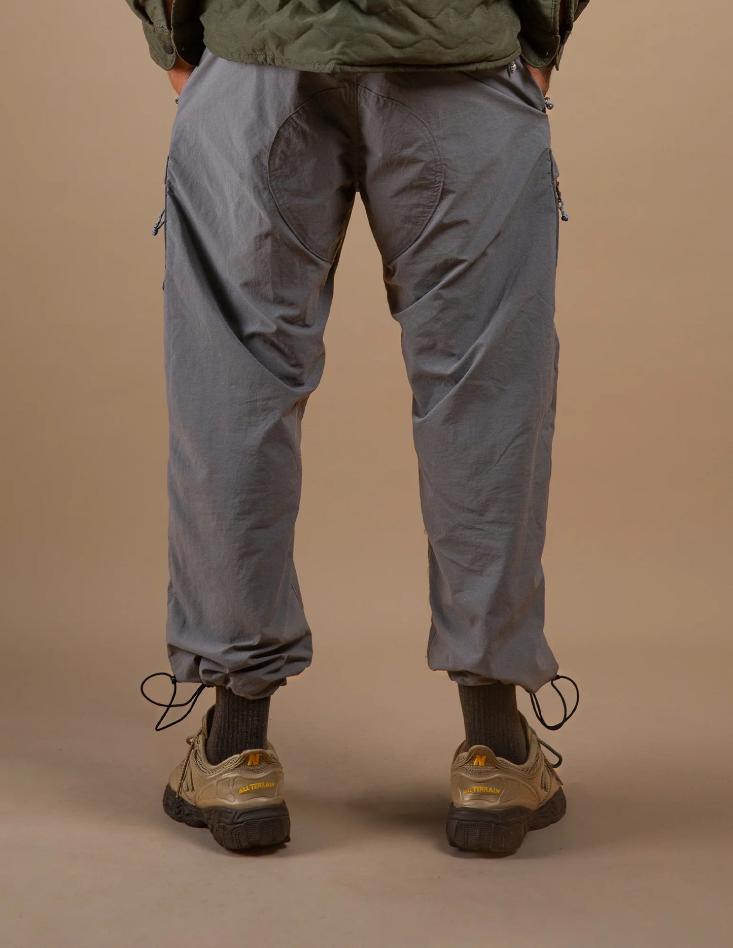 KARAKA CARGO PANT - GRAPHITE